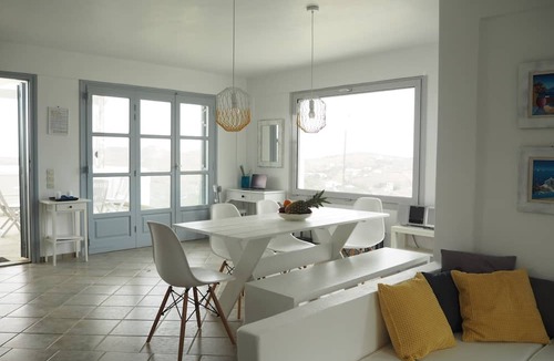 Vourkari House | Villa Thea
