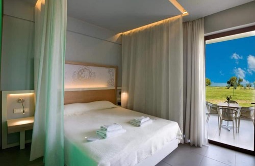 Platanias Town Hotel | Geraniotis Beach