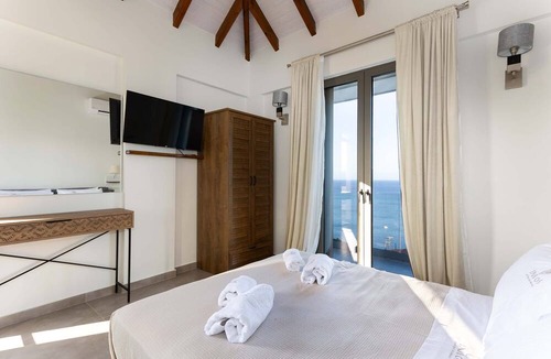 Koroni Apartment | Eneos Boutique Residence - Koroni Garden Nest