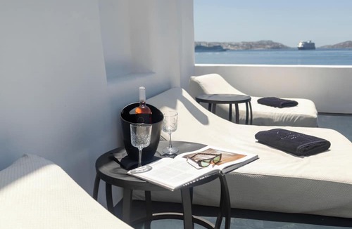 Agios Stefanos Hotel | Hotiday Mykonos North Coast