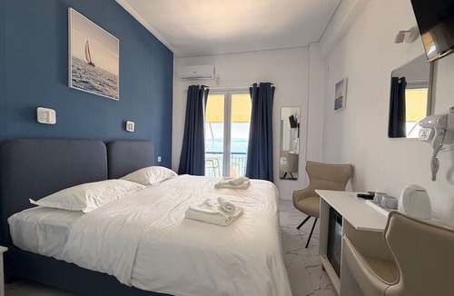 Aegina Town Hotel | Avra Hotel