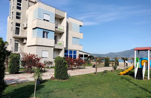 Orikum Hotel | Blue Paradise