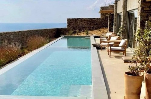 Faros Armenistis Hotel | Hotiday Mykonos Fanari