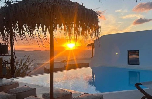 Agios Stefanos Hotel | Elli Tropical Suites