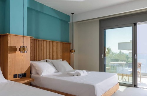 Neos Marmaras House | HP Family Suites