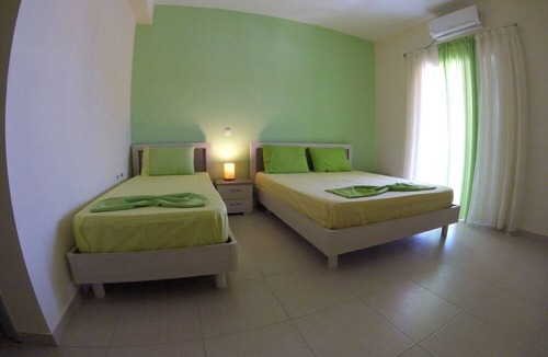 Himare Hotel | RIVIERA ROOMS