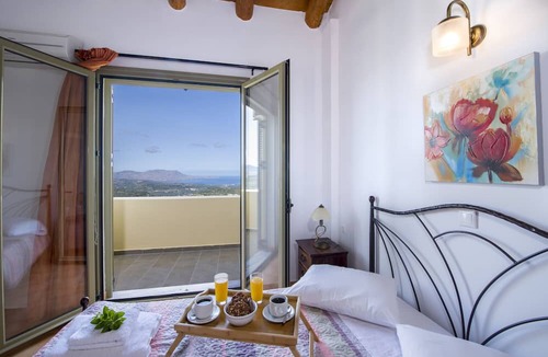 Milia House | Country House 'Malathiros 2' with Sea View, Wi-Fi and Air Conditioning