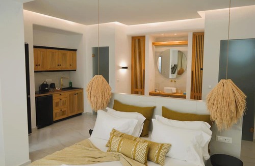 Old Town Naxos House | V Luxury Apartments Naxos