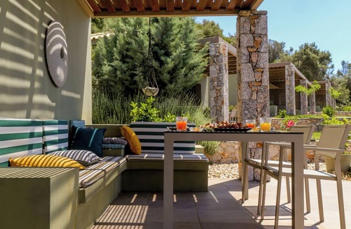 Agios Mamas Hotel | Elimnion Resort