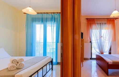 Nea Fokaia House | Heliophilia 3-bdrm Maisonette in Nea Fokea