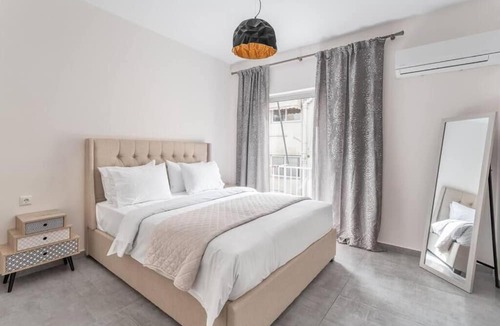 Nea Smirni Apartment | Afroditi Suite