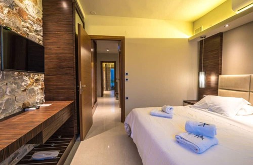 Galatas Villa | Villa Ariadne