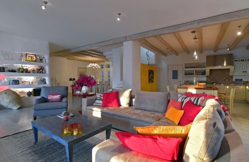 Krotiri Villa | Impeccable 6-Bed Villa in Paros - Villa Delion