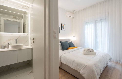 Athens Apartment | Exclusive and Deluxe Apartment in Athens