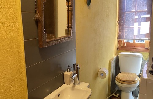Elati House | Family-friendly countryhouse with panoramic view of Elati and Pindos mountains.