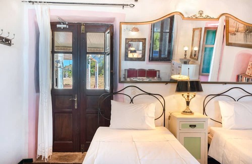 Gourna Villa | Country House 'Villa Via Savoia' with Sea View, Wi-Fi and Air Conditioning