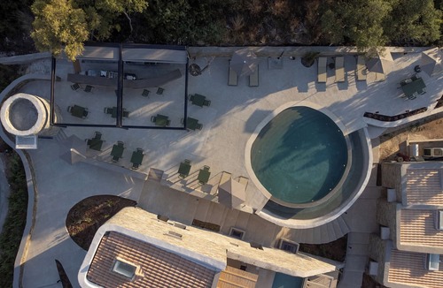 Sivota Hotel | KHAI SYVOTA