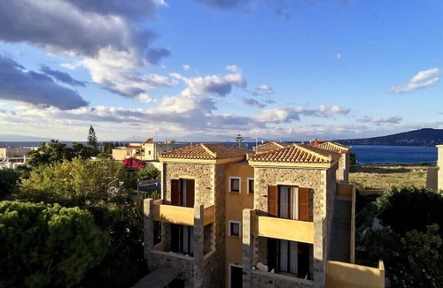 Perdhika Hotel | Angelina Aegina Escape