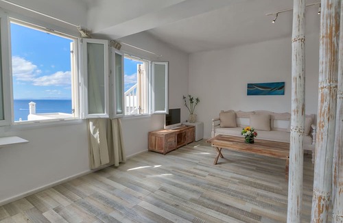 Tourlos House | With-inn Mykonos Suites
