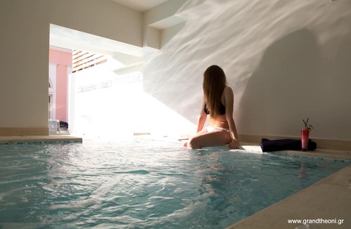 Vassiliki Hotel | Grand TheoNi Boutique Hotel & Spa