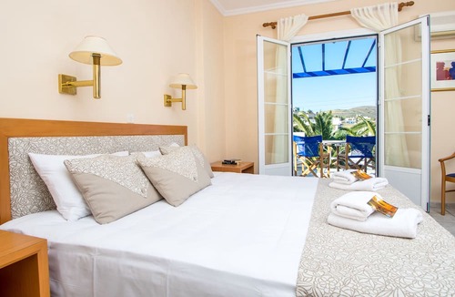 Vari Hotel | Syros Atlantis Hotel