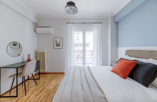 Papagou-Holargos Apartment | Homey 2BR Apartment in Cholargos