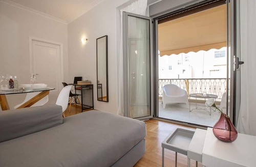 Plaka Condo | Brand new 3bdr Apt in Syntagma with Acropolis view, Luxury Apartment