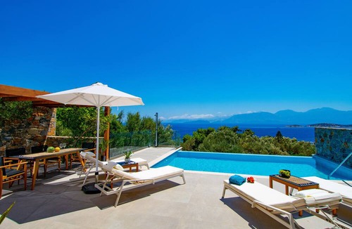 Agios Nikolaos Town Villa | Mirabella Hills