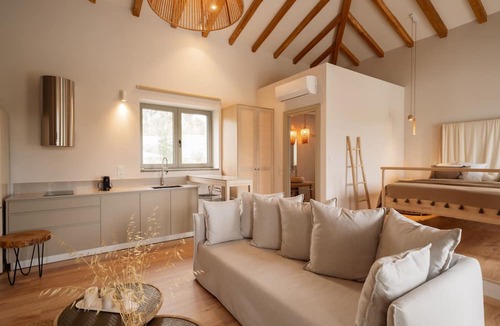 Neapoli Villa | Elies Residences