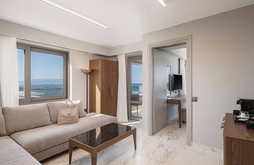Platanias Town Apartment | Porto Platanias Beach - Luxury Selection