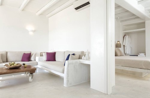 Agios Prokopios Villa | Naxian Collection