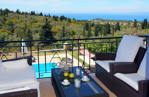 Tsoukaladhes Villa | Villas Goudis