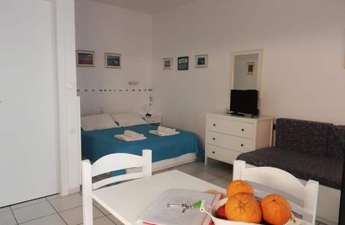 Kokkini Chani Apartment | Kokkini Hani: Lovely Studio 1-3 persons, 150 meters from the sandy beach.