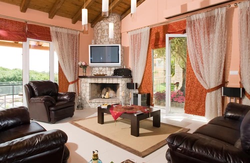 Gouvia Villa | “Private Luxury Estate with Pool, Tennis & Cinema”