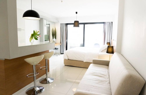 Zavlani Apartment | City Loft Hotel