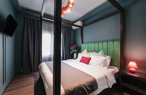 Ladadika Apartment | Ladadika Design
