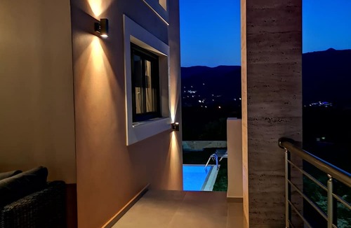 Malevizi Villa | Marina's Villas