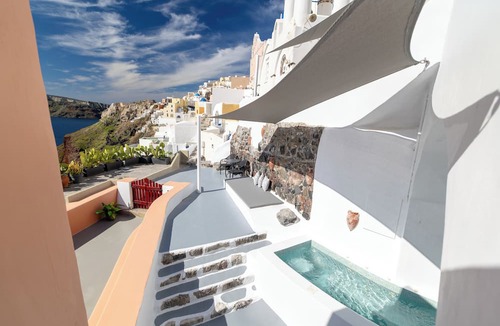 Oia Villa | Santo Blue Horizon - The Blue Domes View