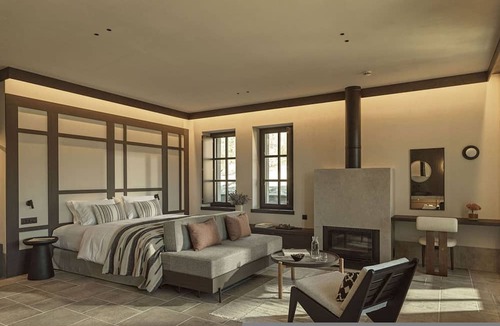 Tsepelovo House | The Grand View Suite with large Veranda by Oreno