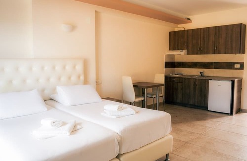 Perdika Apartment | Coralli Hotel