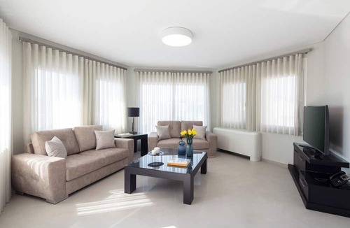 Arta Apartment | Piccadilly House