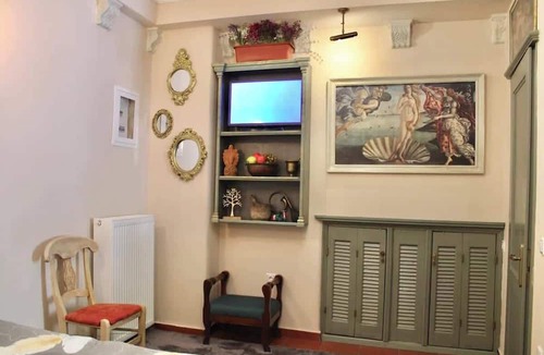 Arachova Apartment | Arachova Boka's House, Charming Mountain Getaway