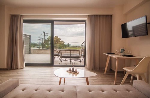 Alepou Apartment | Luxury Studios Kallithea by Corfuescapes