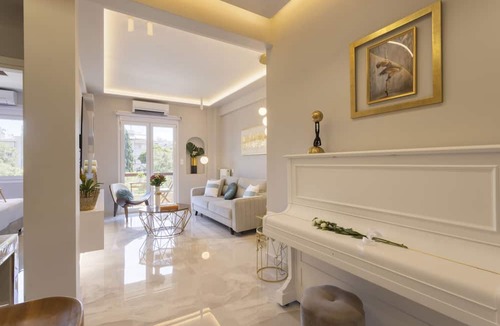 Nea Smirni Apartment | Pl.Chrisostomou14·Gold Apartment
