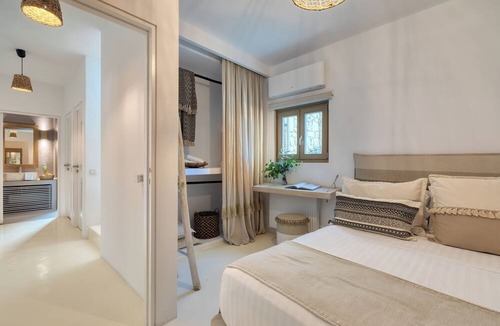 Ampelas Villa | Amalgam Homes Paros