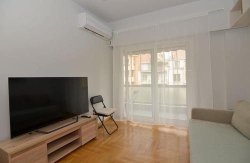 Kinosargous Apartment | Acropolis area 2 bedroom 2 min from metro Syngrou