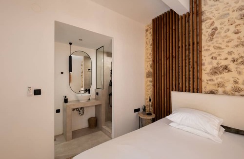 Nea Chora Apartment | M - Modern Living | Studio