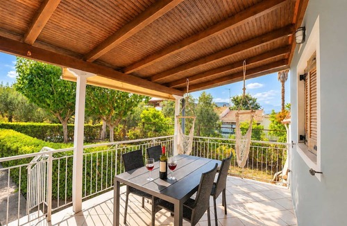 Eva House | Olivilla Garden Retreat, Eva Private Garden Escape