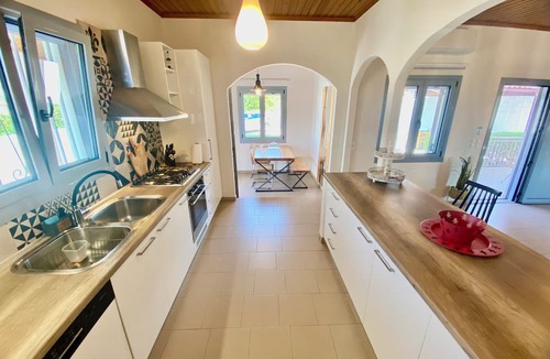 Alikianos Villa | Villa Elena | Private Villa in the heart of nature