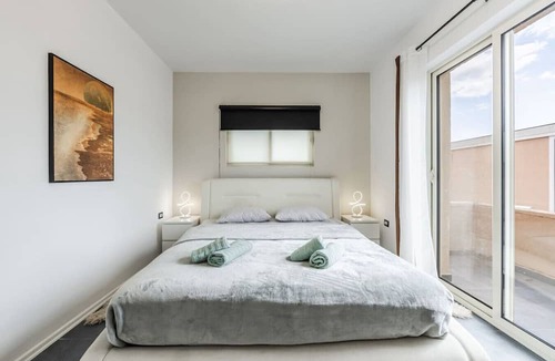 Shkoder Apartment | Modern 1BR with Scenic Views & Earthy Vibes by PikHost